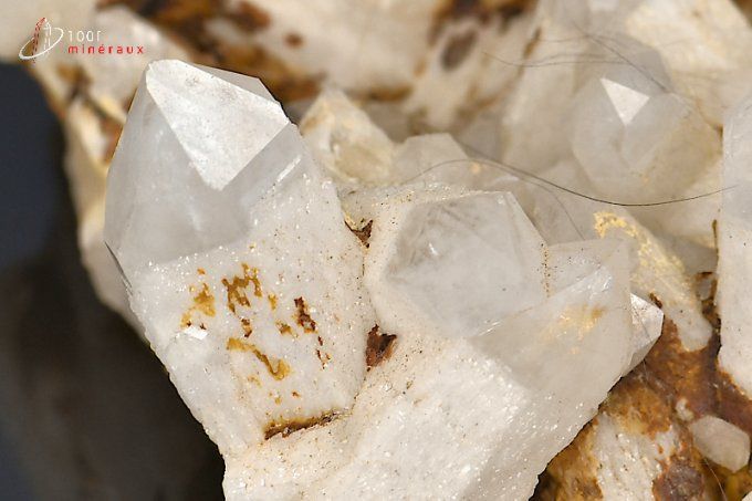 cristal-roche-cristaux-mineraux