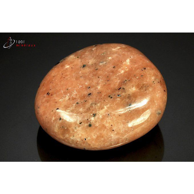 calcite-orange-polie-galet-madagascar