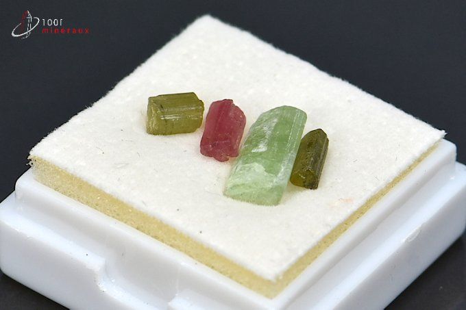 tourmaline rose verte mineraux