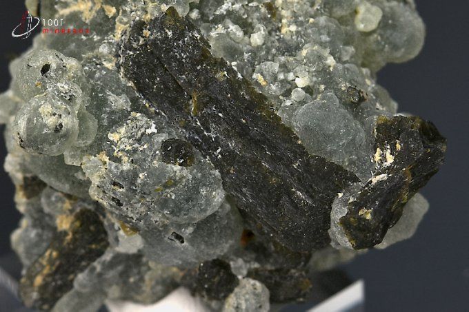 epidote-prehnite-cristaux-mineraux