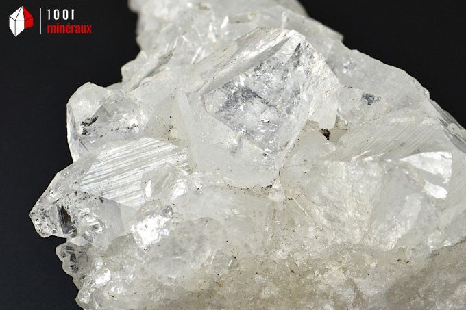 apophyllite_mineraux_cristaux
