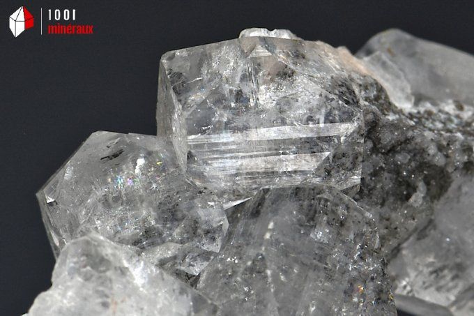 apophyllite_mineraux_cristaux