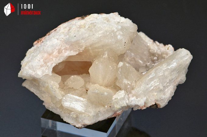 stilbite_mineraux_cristaux