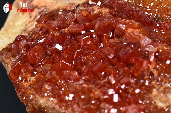 vanadinite_mineraux_cristaux