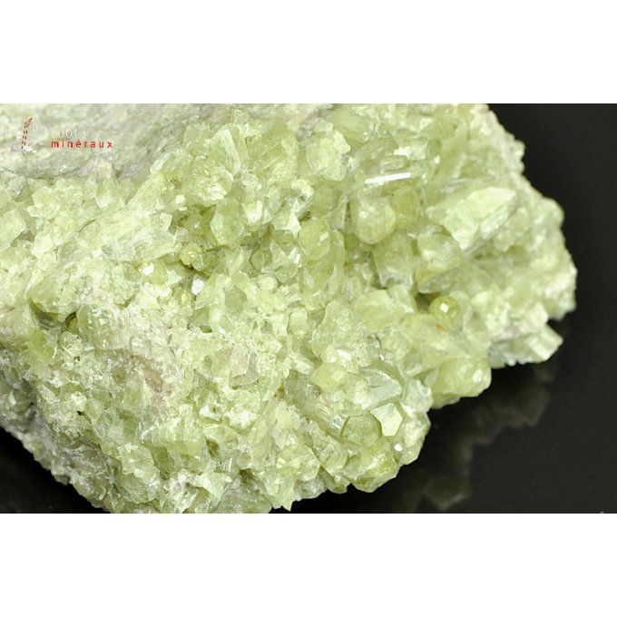 vesuvianite-mineraux-cristaux