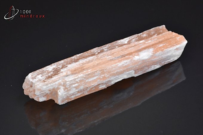 selenite-gypse-mineraux-cristaux