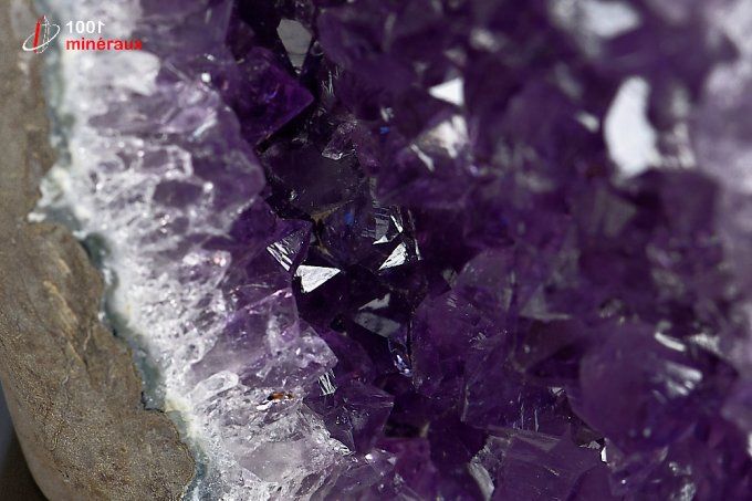 amethyste_mineraux_cristaux