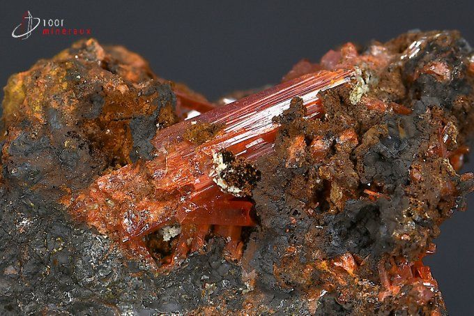 crocoite_mineraux_cristaux