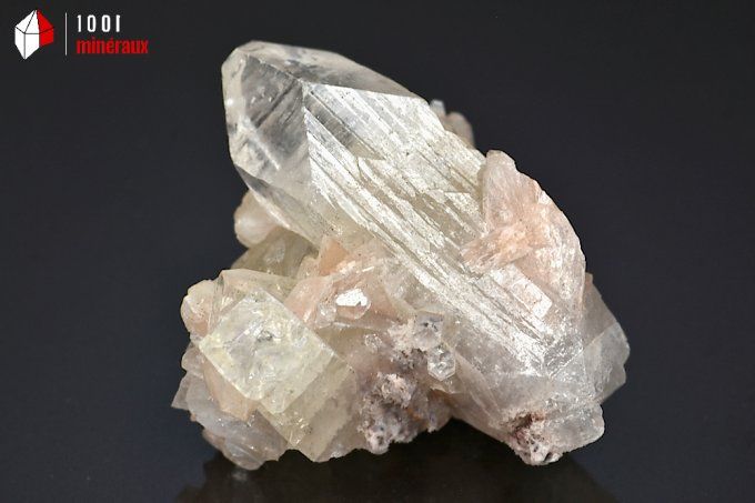 apophyllite_stilbite_mineraux_cristaux