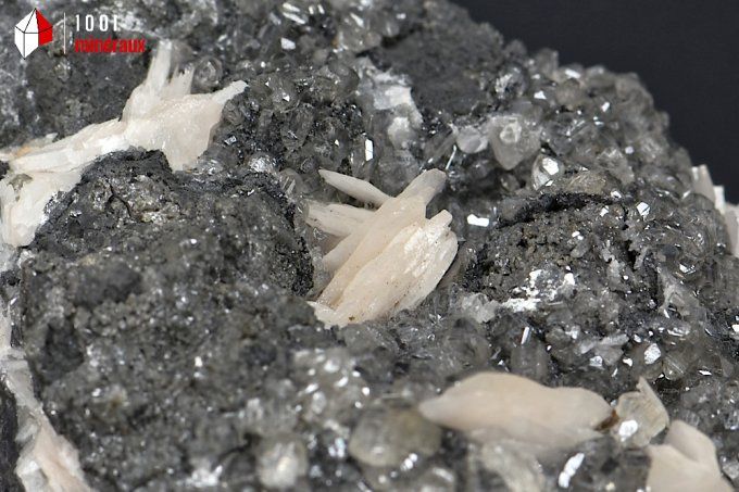 baryte_cerusite_galene_mineraux_cristaux