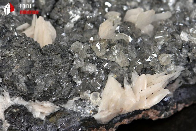 baryte_cerusite_galene_mineraux_cristaux