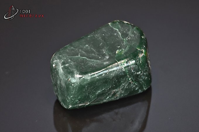 jade-nephrite-mineraux