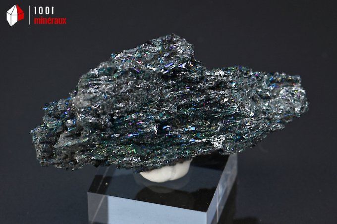 carborandite_mineraux_cristaux