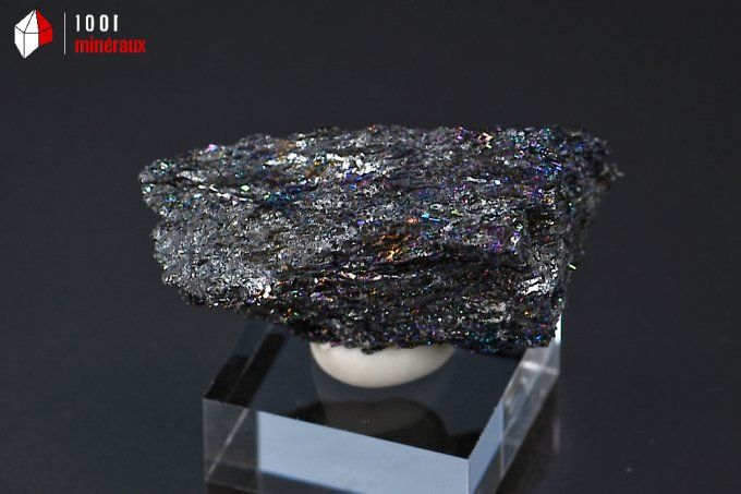 carborandite_mineraux_cristaux