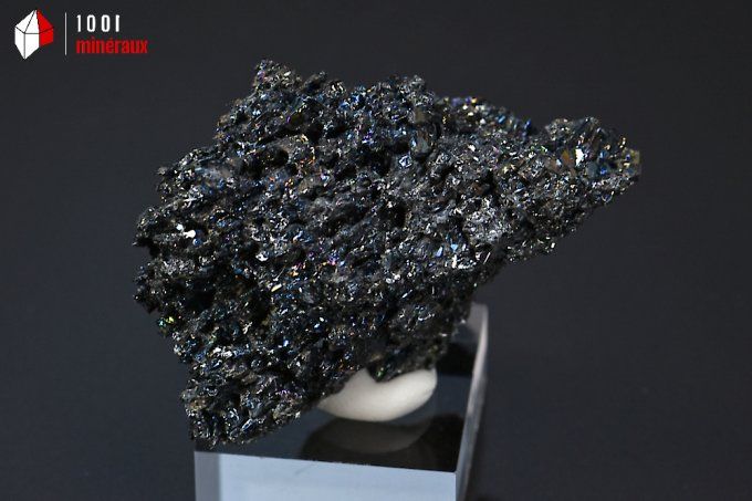 carborandite_mineraux_cristaux