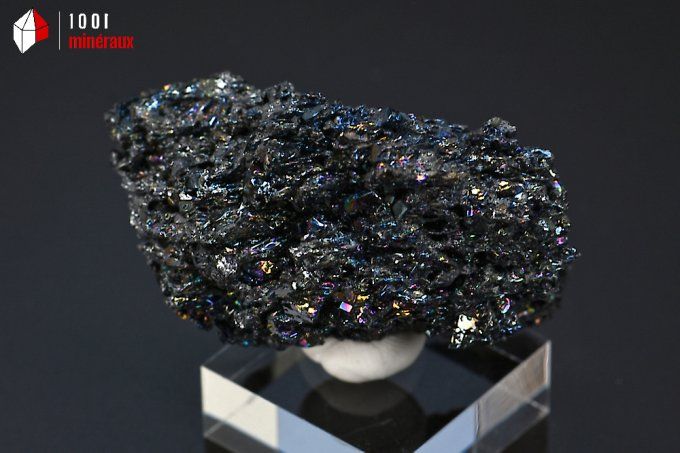 carborandite_mineraux_cristaux