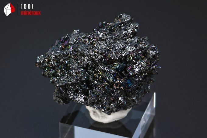 carborandite_mineraux_cristaux