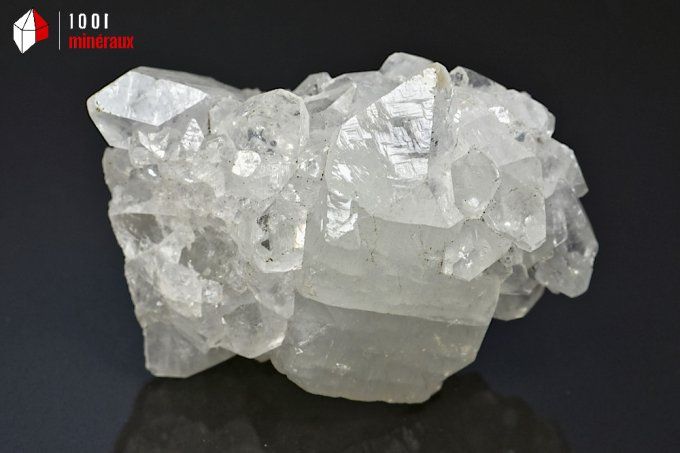 apophyllite_mineraux_cristaux