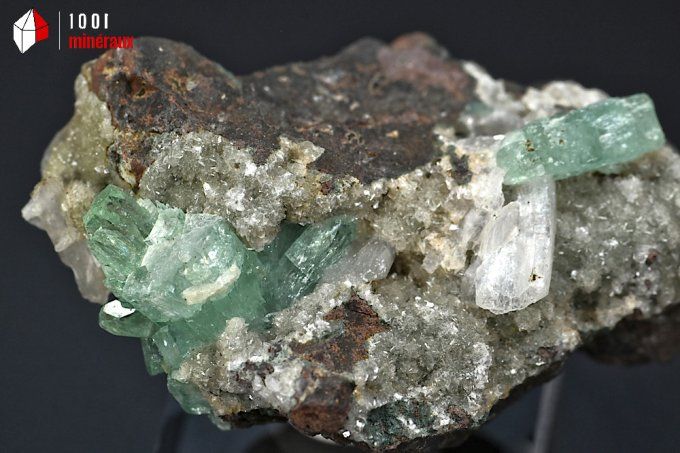 apophyllite_stilbite_mineraux_cristaux