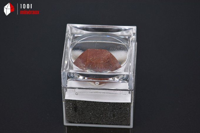 hyacinthe_zircon_mineraux_cristaux