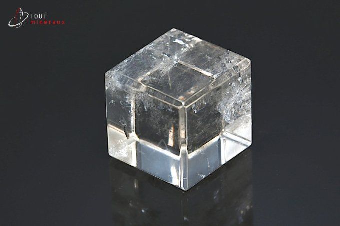 cube en cristal de roche