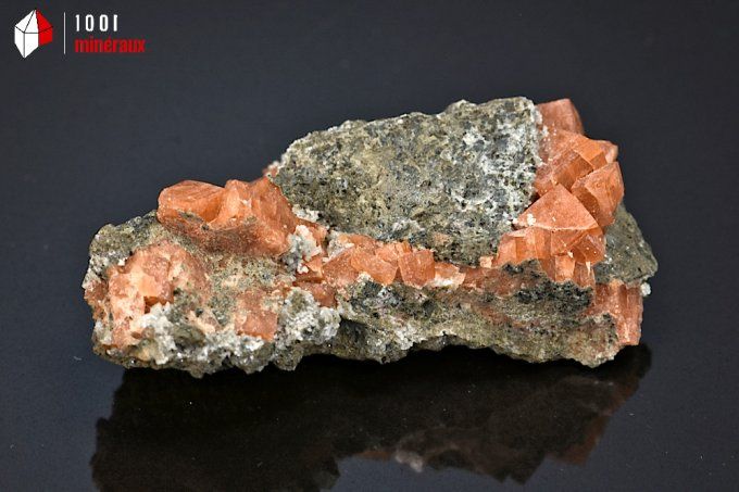 chabazite_calcium_mineraux_cristaux