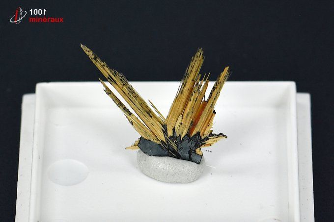 rutile_ilmenite_cristaux_mineraux
