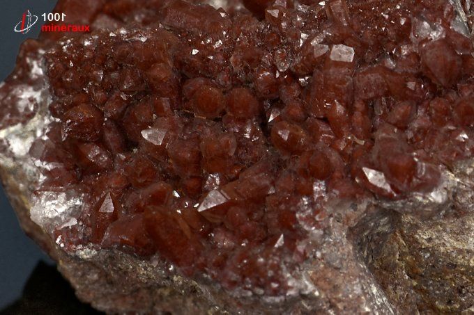 quartz_hematoide_mineraux_cristaux