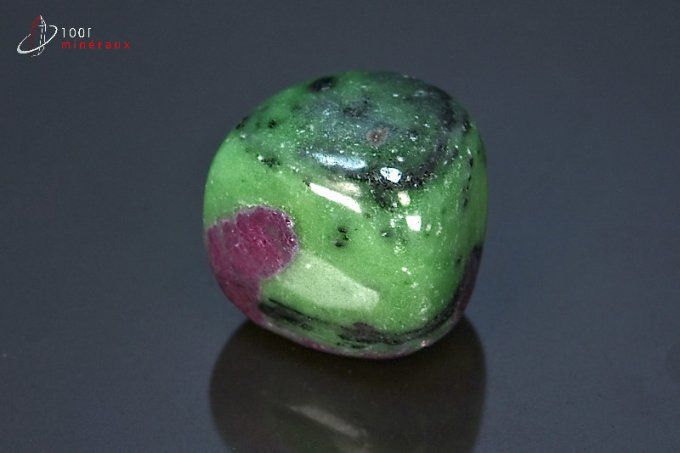 pierre zoisite et rubis