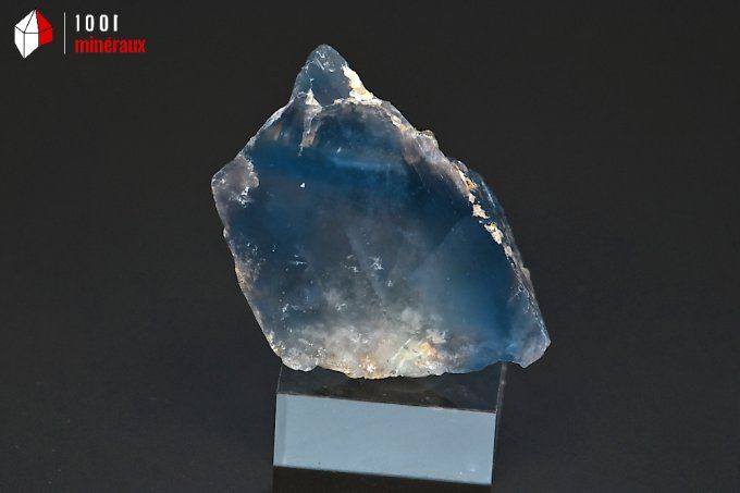 cristal de fluorine bleue translucide