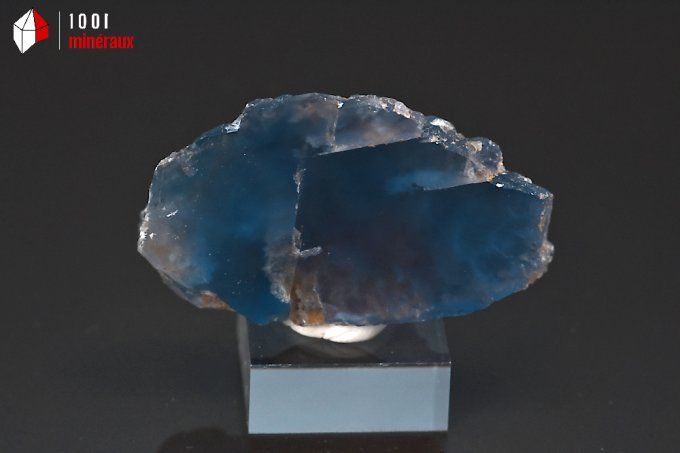 cristal de fluorine bleue translucide