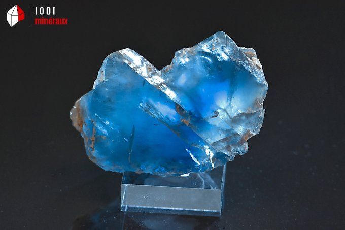 cristal de fluorine bleue translucide