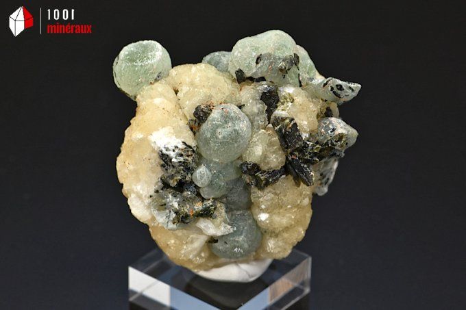 prehnite_stilbite_mineraux_cristaux