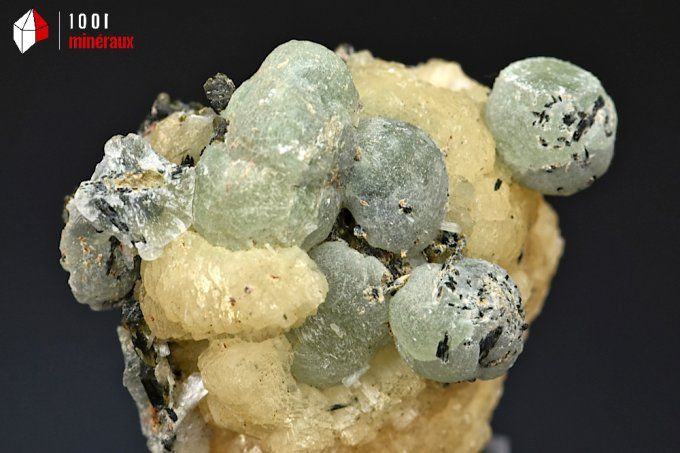prehnite_stilbite_mineraux_cristaux