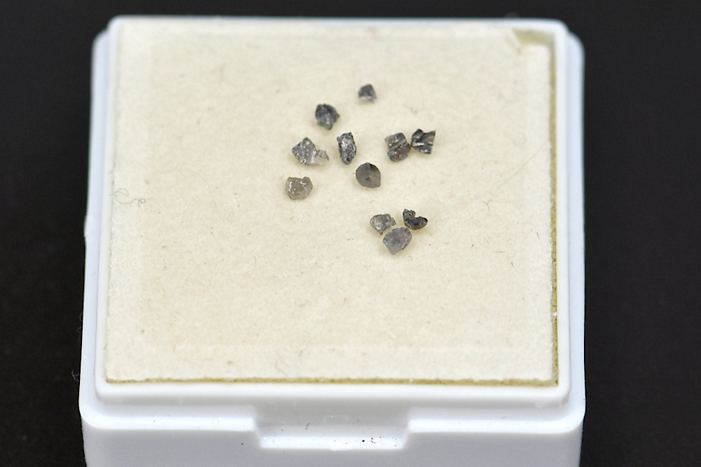 Microdiamants bruts Microdiamants bruts