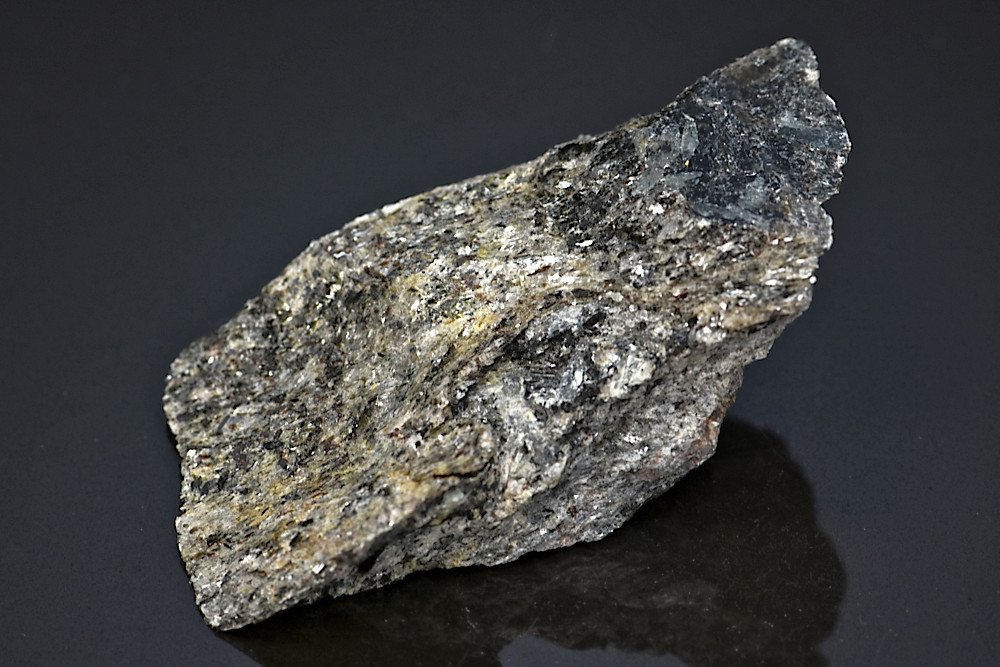 Biotite ou Mica noir Biotite ou Mica noir