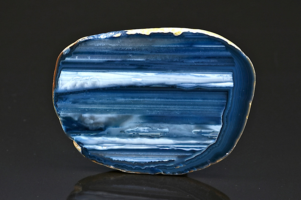 Tranche d'Agate teintée bleue Tranche d'Agate teintée bleue