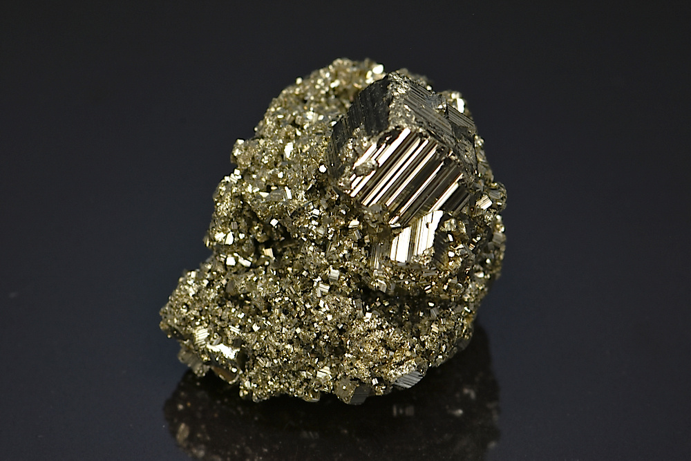 Pyrite cristallisée Pyrite cristallisée